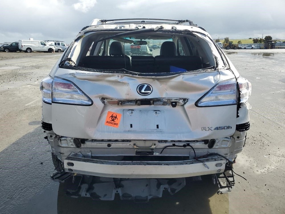 RX450H 2012 Dash Bezel / FUEL AND TAILGATE SWITCH