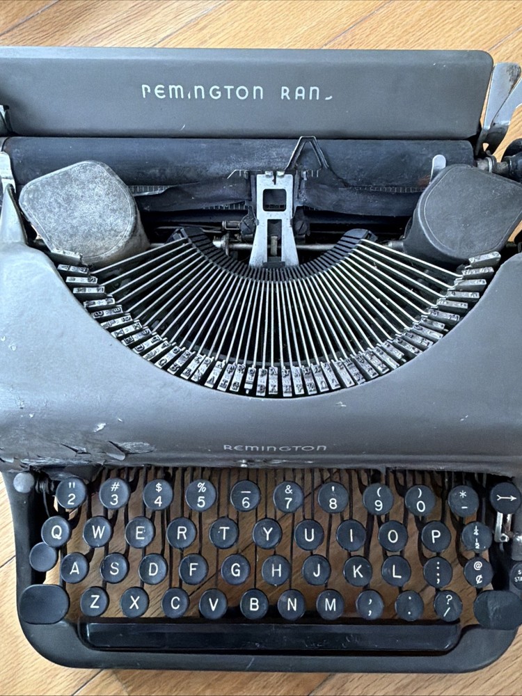 Remington Rand 1940s Typewriter