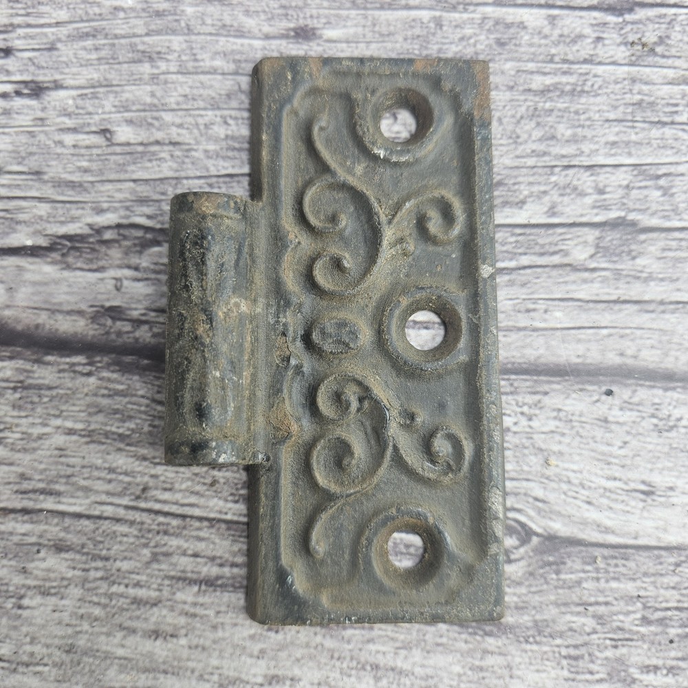 Vintage Decorative Cast Iron Hinge - Half Only - 3½" x 2”