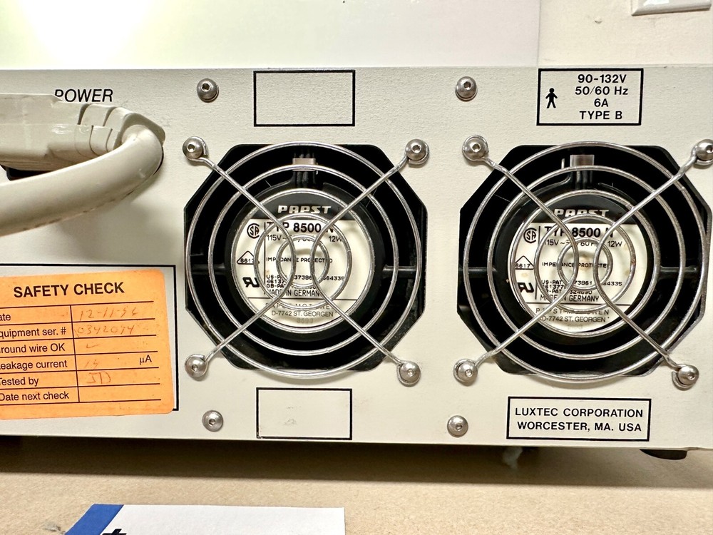 Luxtec Mod. 9300 Light Source