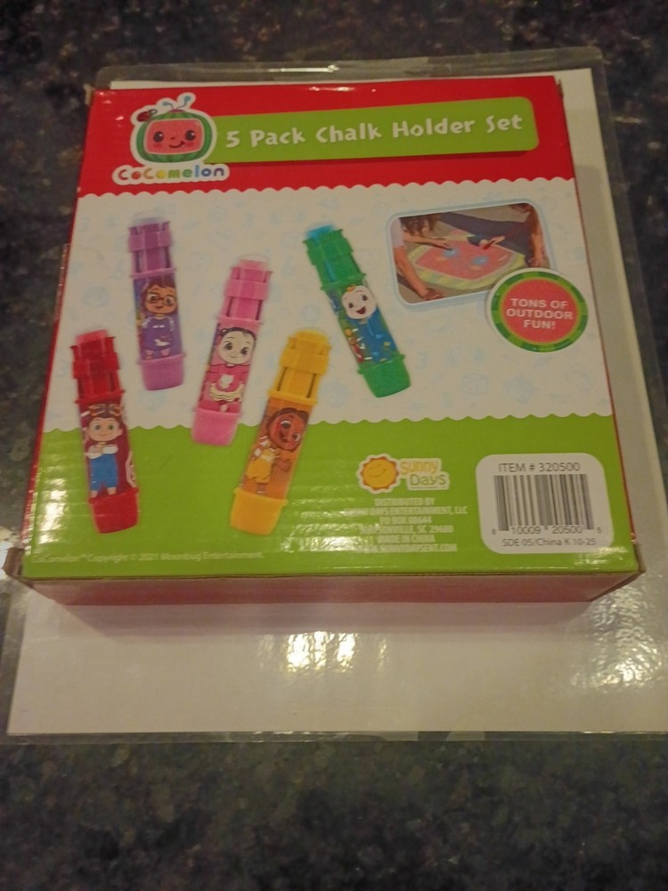 Cocomelon 5 Pack Chalk & Holder Set