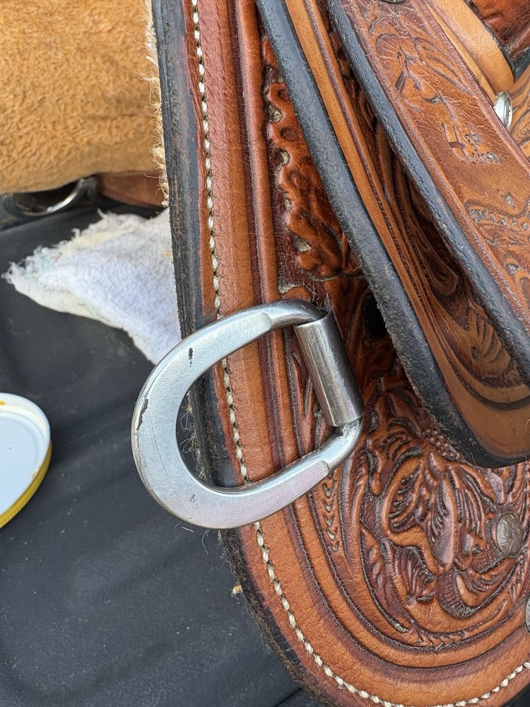 15” Circle Y Gladewater Show Saddle