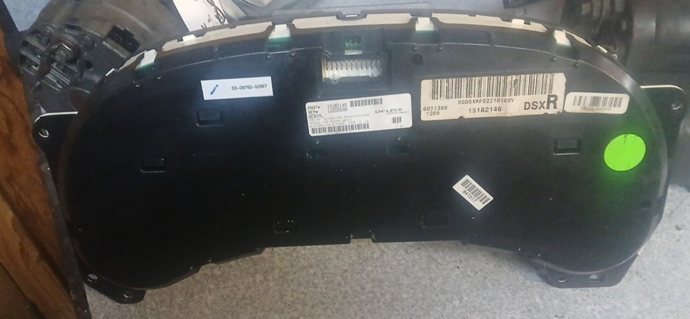 2003-2005 Chevy Silverado Sierra 1500 2500 Speedometer Cluster Assembly AT MPH