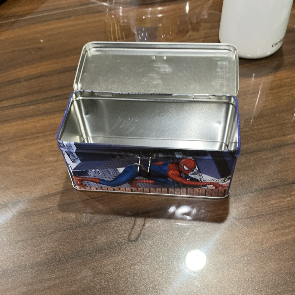 Vintage Marvel 2004 Spider-Man 2 Metal tin box