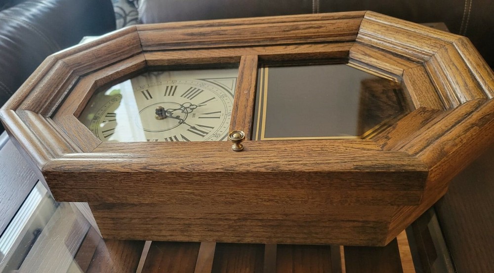 Vintage HOWARD MILLER CHIME WALL CLOCK Working!