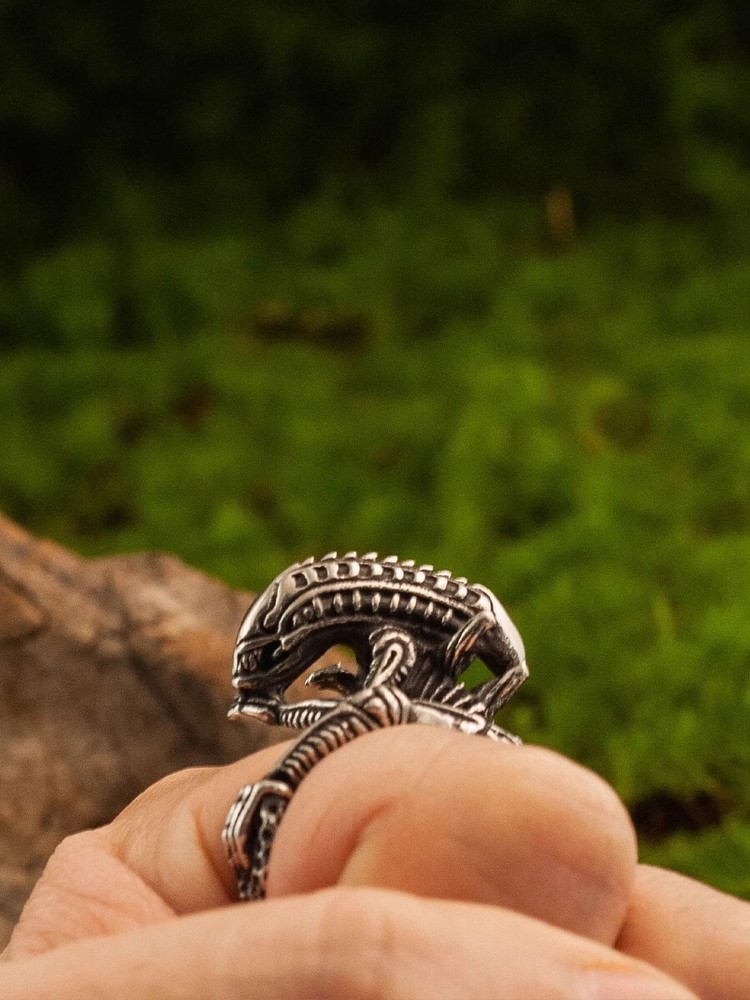 hangsworld dark fine three-dimensional exaggerated irregular retro ring