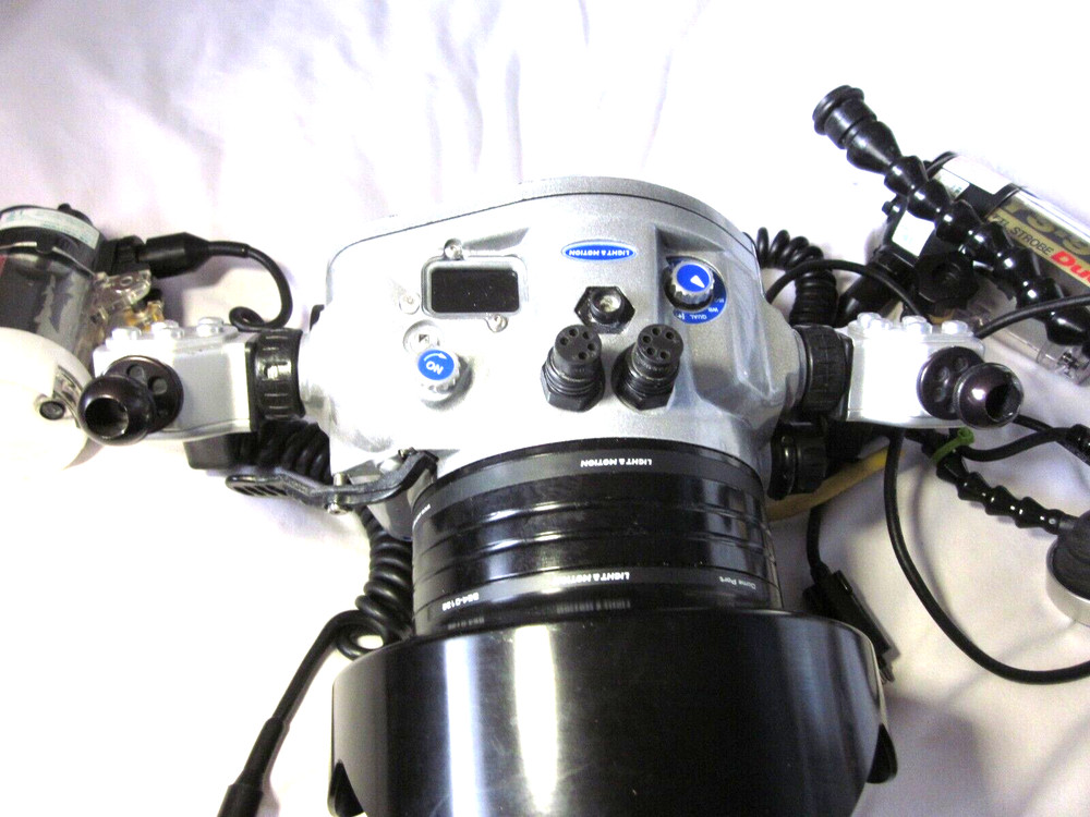 TITAN LIGHT & MOTION PRO SCUBA DIVING CAMERA EQUIPMENT