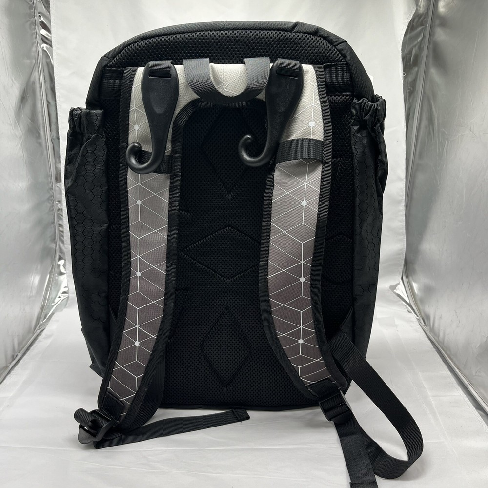 Rip It softball backpack- New with Tags- Black/Grey