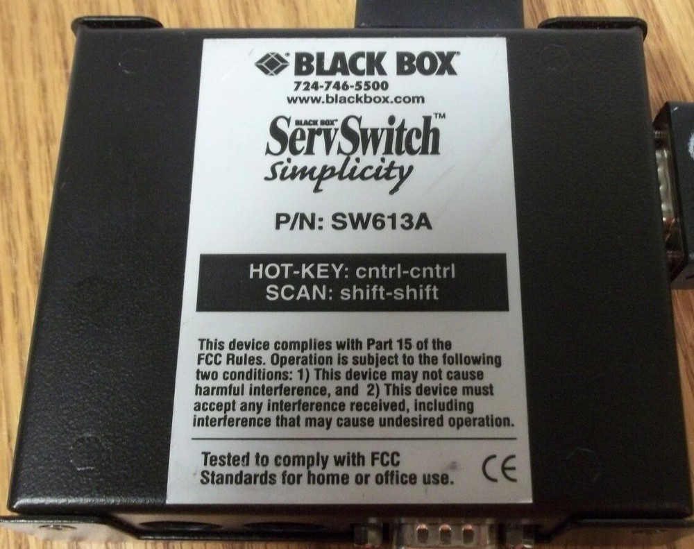 BLACK BOX ServSwitch Simplicity SW613A KMV Switchbox