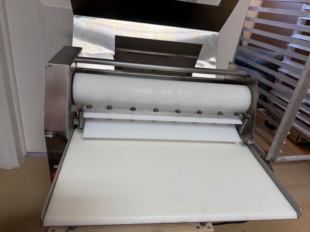 Used 20” Somerset CDR-2000 Two Stage Dough Sheeter with Front Op