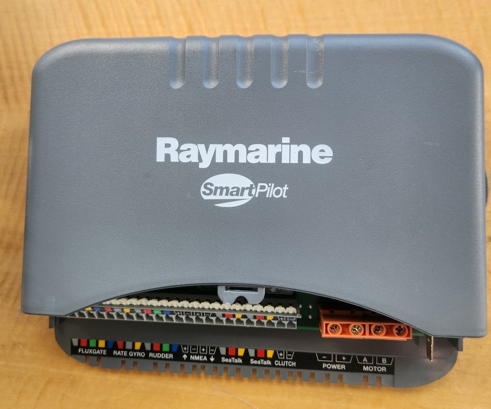 Raymarine E12120 S1 Autopilot Course Computer SmartPilot (TESTED)