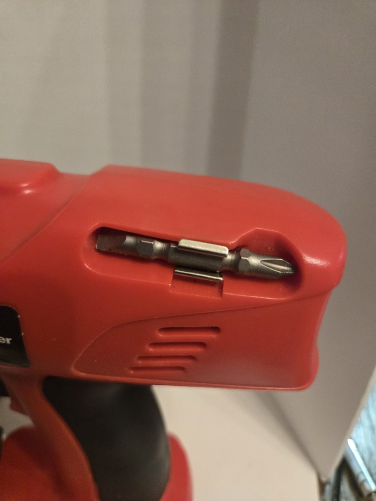 Michigan Industrial Tools (MIT) 18V Variable Speed Cordless Drill/Driver. VIDEO