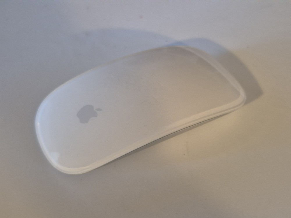 Apple Magic Mouse Authentic- Multi-Touch Surface White 8B94428, A1296 -Tested-