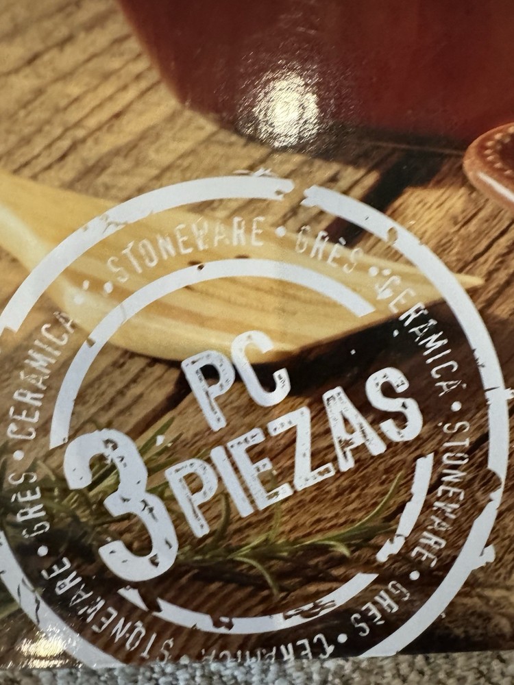 Three-Piece Red Ceramic Stoneware Rectangular Wavy Edge Baking Dish Set