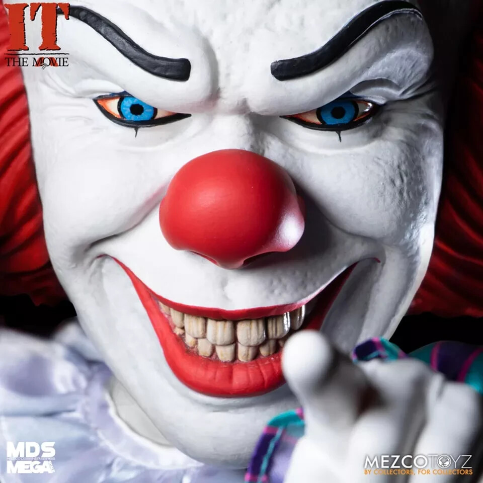 Mezco MDS Mega Scale IT (1990 Version) Pennywise 15" Figure Does Not Work