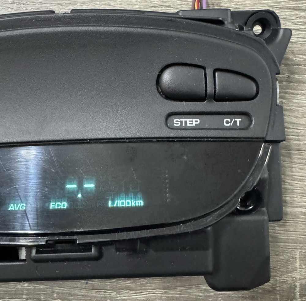 2002-2008 Dodge Ram 1500 2500 3500 Overhead Console Dome Light Display Computer