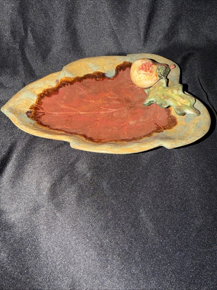 Leaf Shaped Pottery Dish with Pear