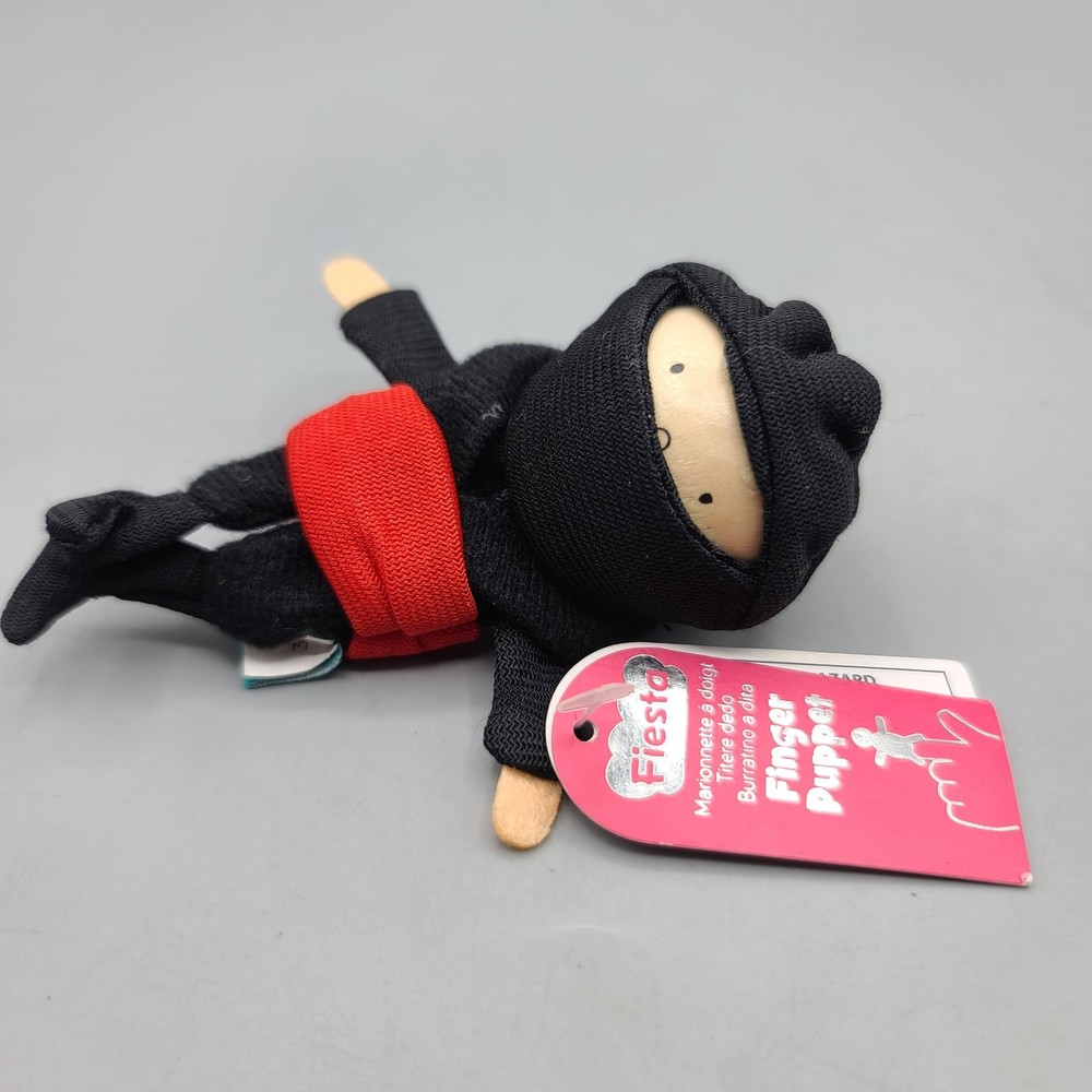 Fiesta Crafts Black Red Ninja Finger Puppet