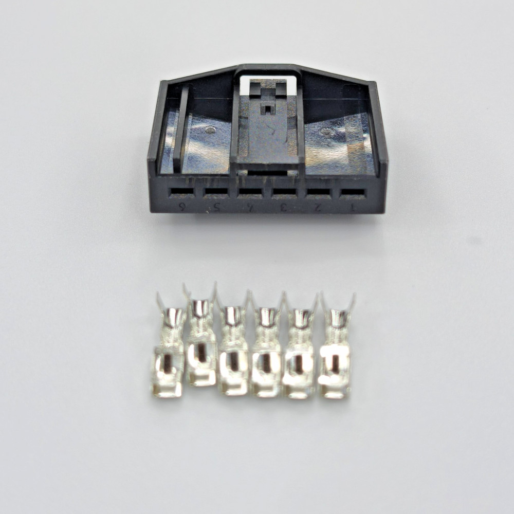 Tail Light Plug 6 Pin Connector For BMW E90 E91 E92 E93 Socket Housing