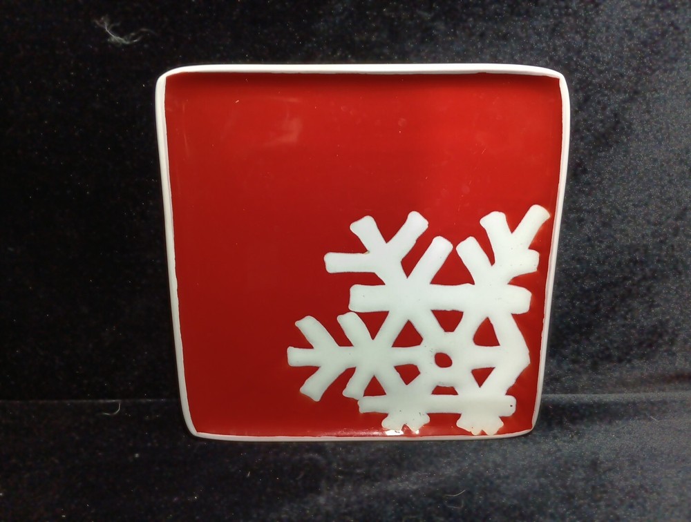 6 TABLETOPS Gallery Snowflake Square Dinner Plates New Condition 8"W