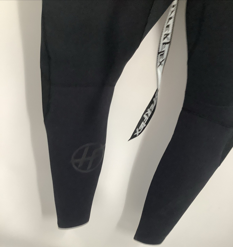 HyperFlex Men's 3/2 mm VYRL Chest Half Zip Black Wetsuit Size Medium