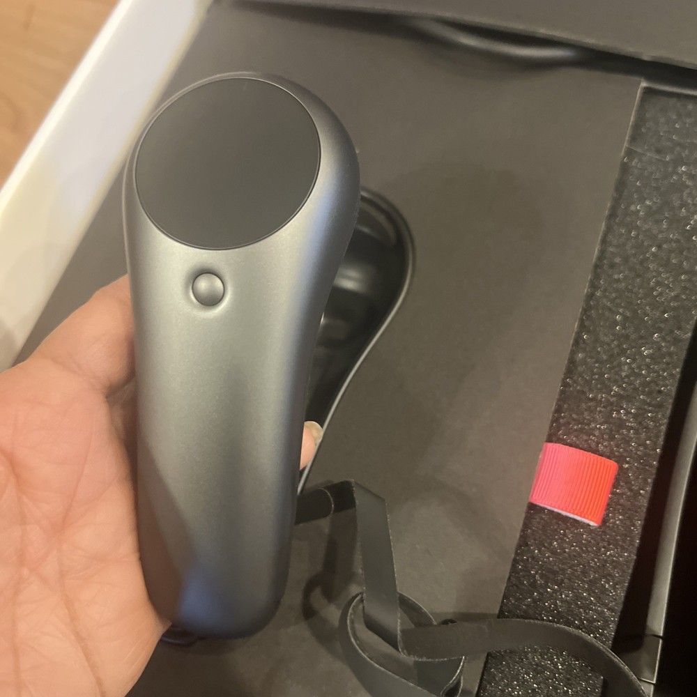 MAGIC LEAP ONE Creator Edition Augmented Reality AR Headset Kit Size 1 M9001