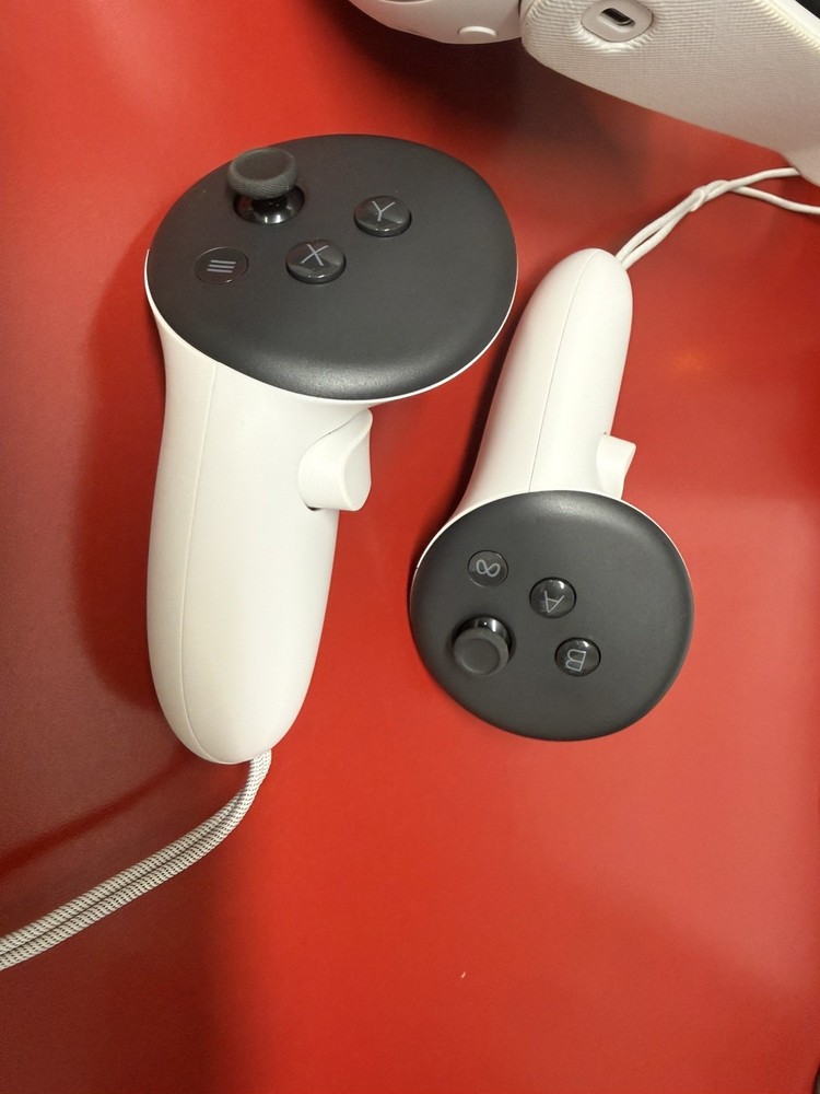 Meta Quest 3 512GB Standalone VR Virtual Reality Gaming Headset & Controllers