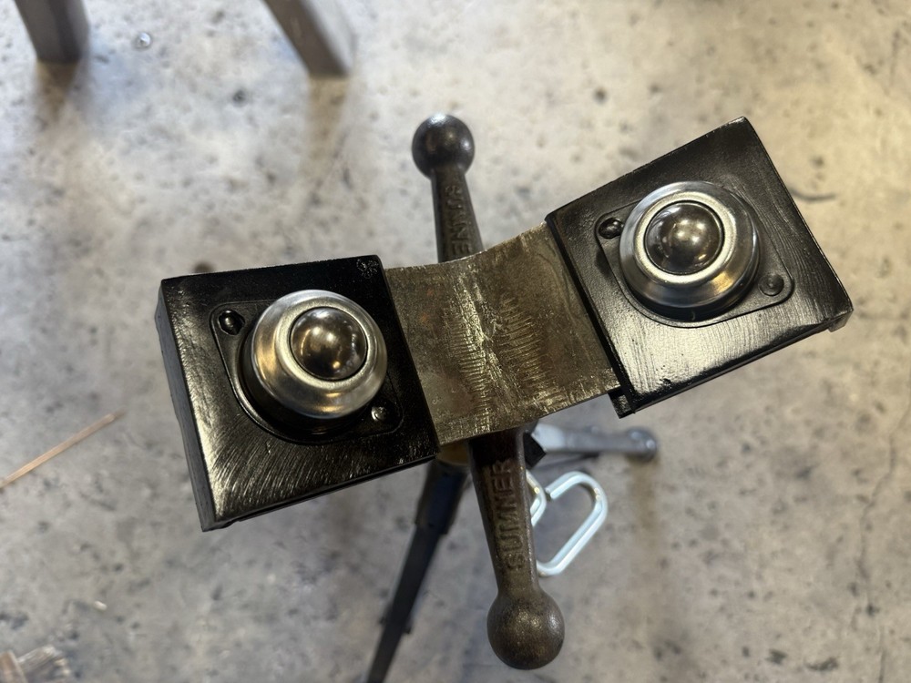Clamp On V Head Jack Stand Roller Set