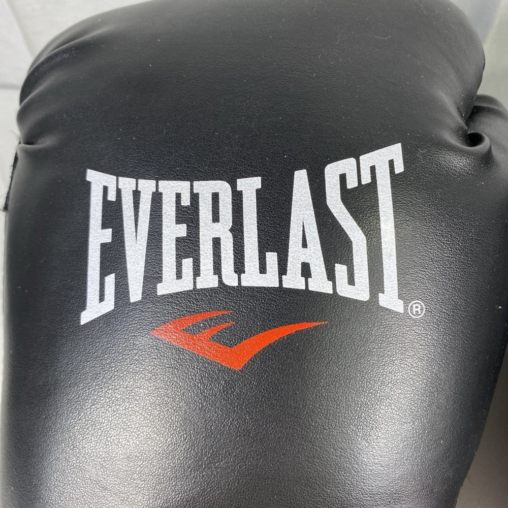 Everlast 14 oz Sparing Boxing Core Training Gloves Black Red hook loop Closure