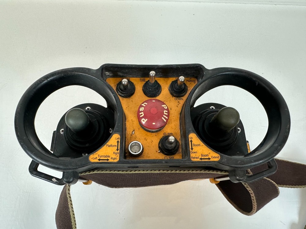 Hetronic Nova-L 4K Transmitter Controller