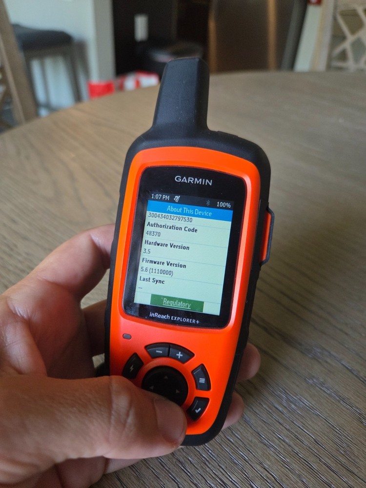 Garmin Explorer Handheld Satellite Communicator