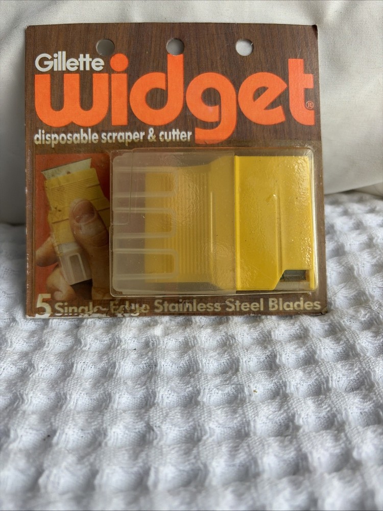 Widget By Gillette Disposable Scraper And Cutter In Original Package unopen