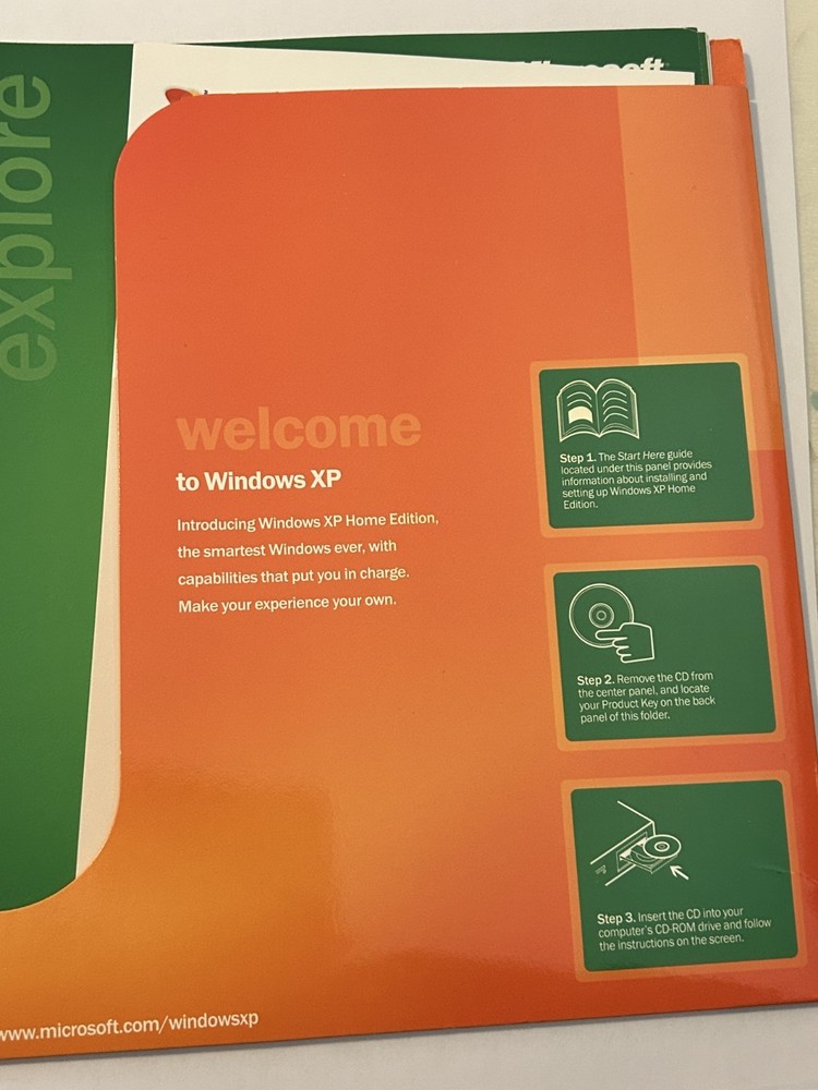 MICROSOFT WINDOWS XP HOME EDITION UPGRADE Version 2002 CD USED PREOWNED