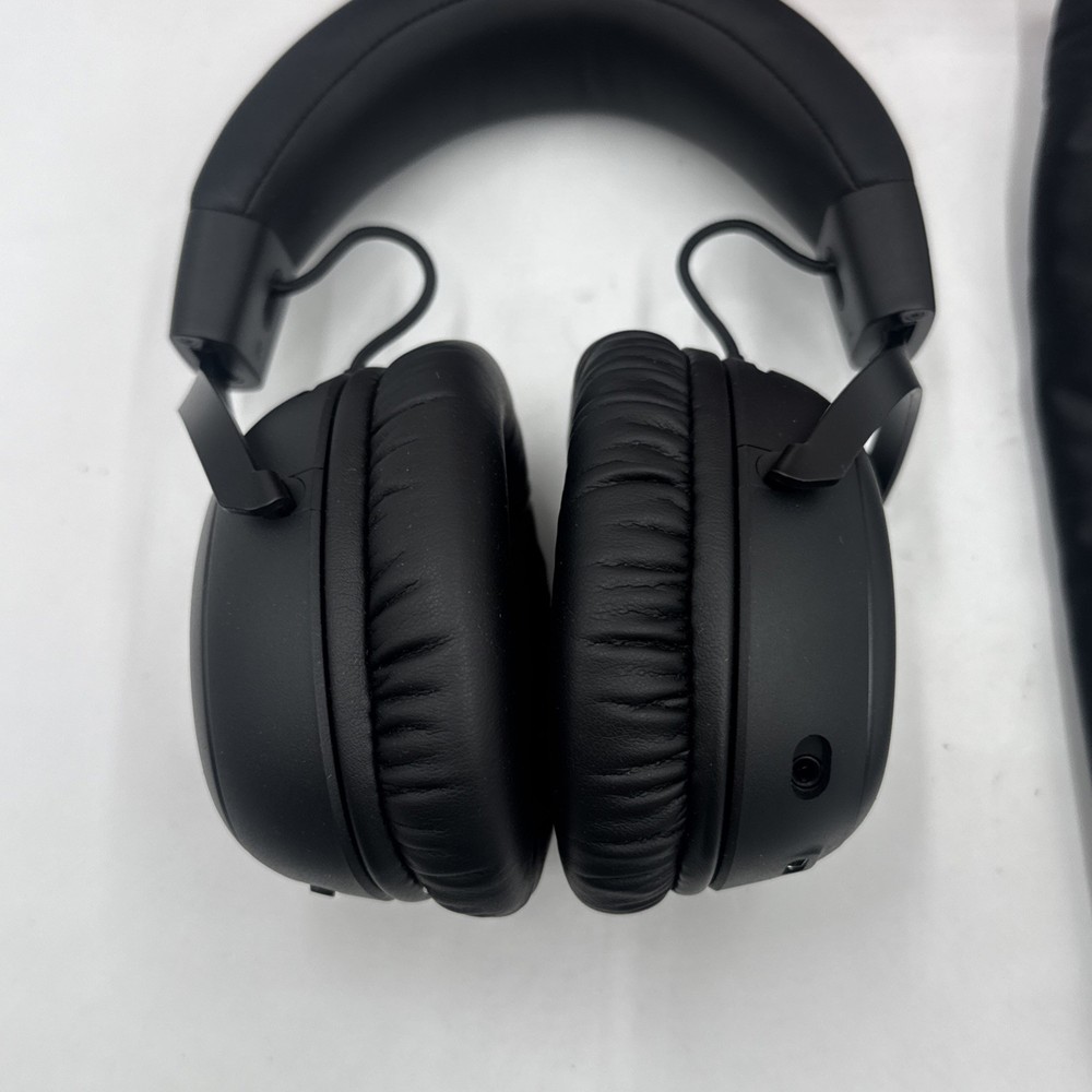 HyperX Cloud III S Wireless - Gaming Headset (Black) Open Box