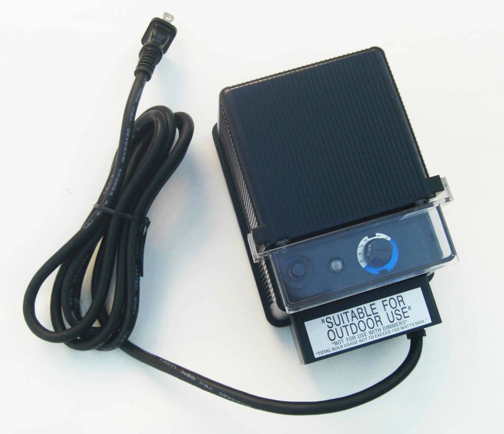 Open-box 150 WATT 12V LOW VOLTAGE LANDSCAPE LIGHTING TRANSFORMER LED COMPATIBLE