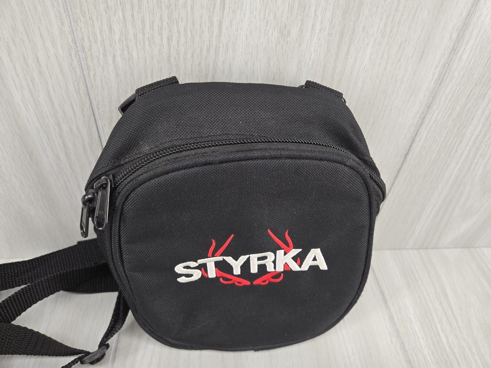 STYRKA BINOCULAR SOFT CASE Black