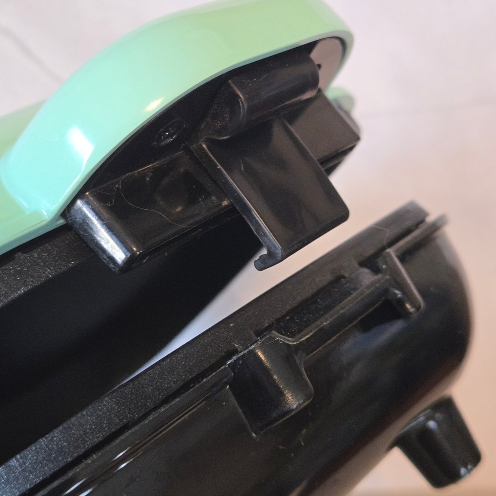 Dash Egg Bite Maker Aqua Green Portable Breakfast Maker, No Egg Cups