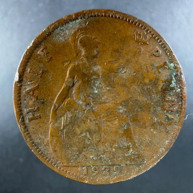 1929 Great Britain Half Penny Strong Details