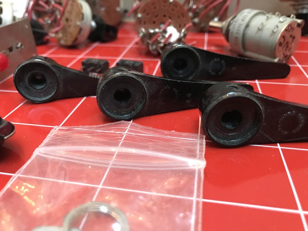 5 Position Rotary Switches Plastic Knobs 250 ohm 5w Pot