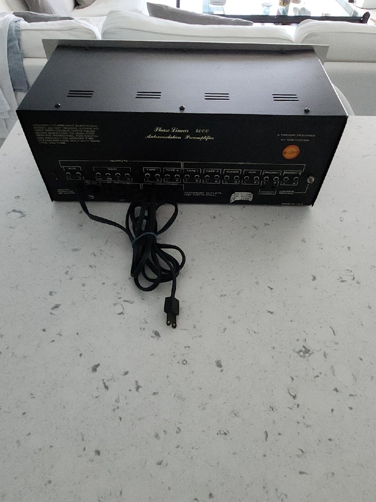 Phase Linear 4000 Preamplifier. Working
