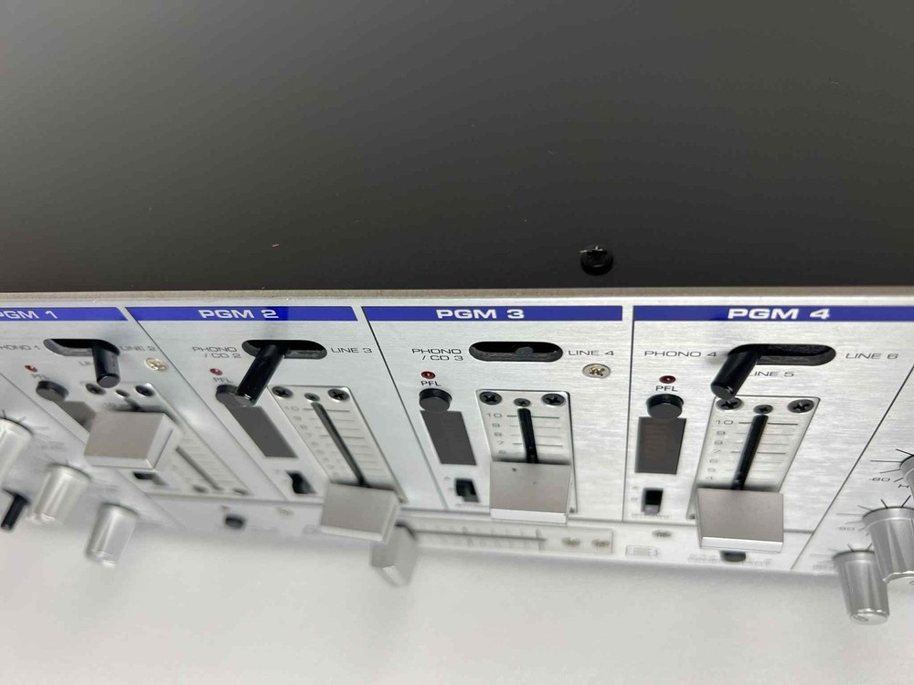 Stanton RM-50 Professional Stereo Mixer (READ DESCRIPTION)