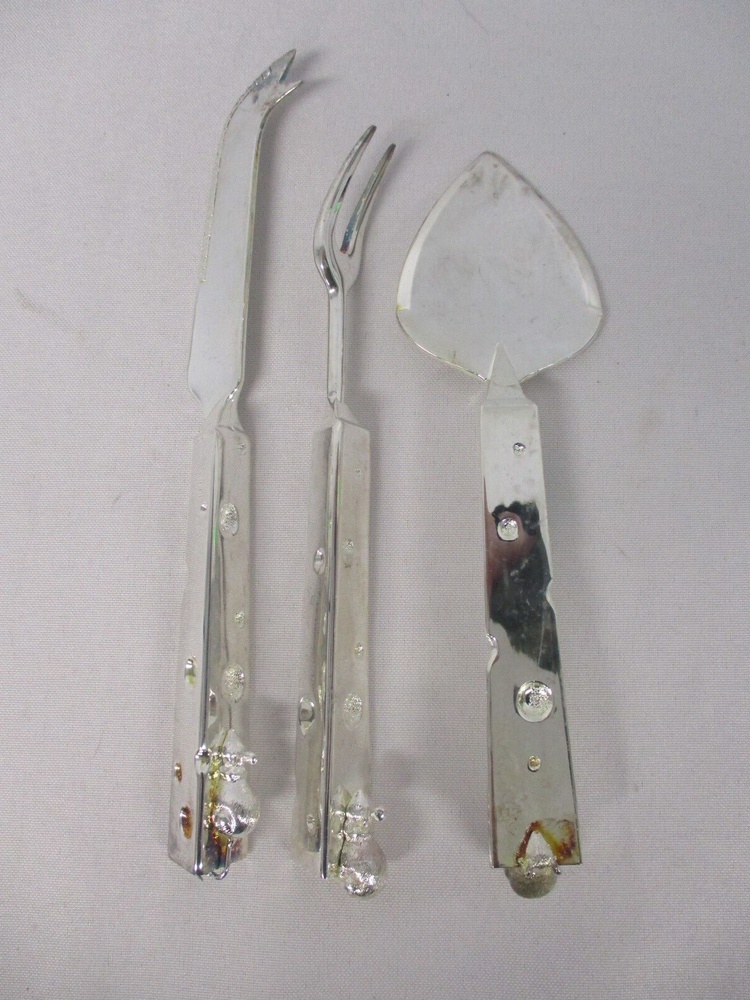 3 PC TOWLE SILVERPLATE MOUSE ON CHEESE HANDLE CHEESE SERVING UTENSILS