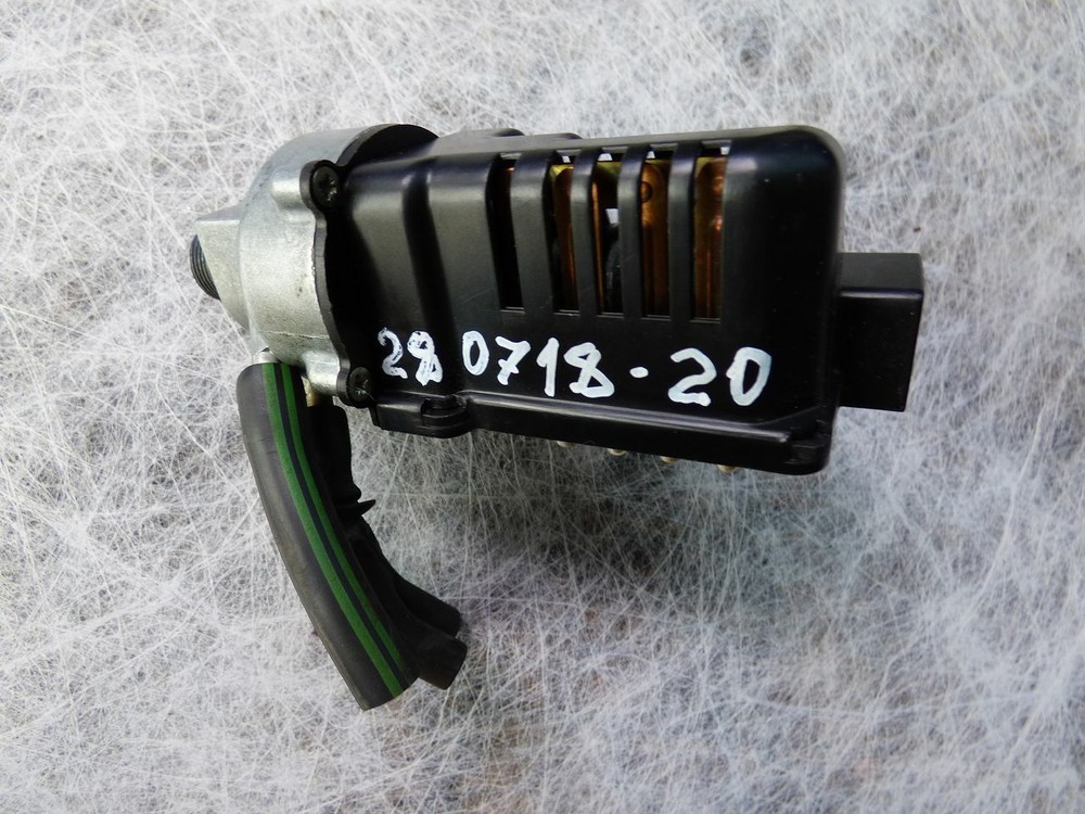 Mercedes W126 420SE heater controller blower controller blower switch 1268200110