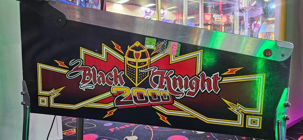 Black Knight 2000 Pinball by Williams - 2073