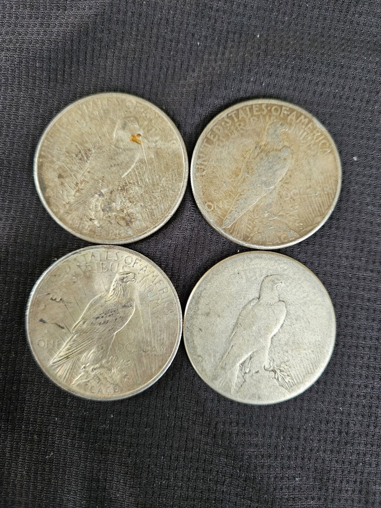 Lot Of 4 Silver Peace Dollars