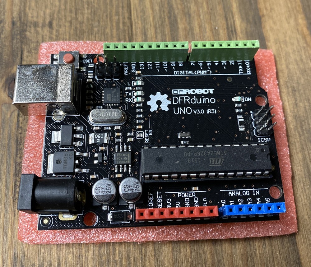 DFRobot DFR0216 - ATmega328P DFRduino Uno V3.0 series AVR MCU 8-Bit Embedded