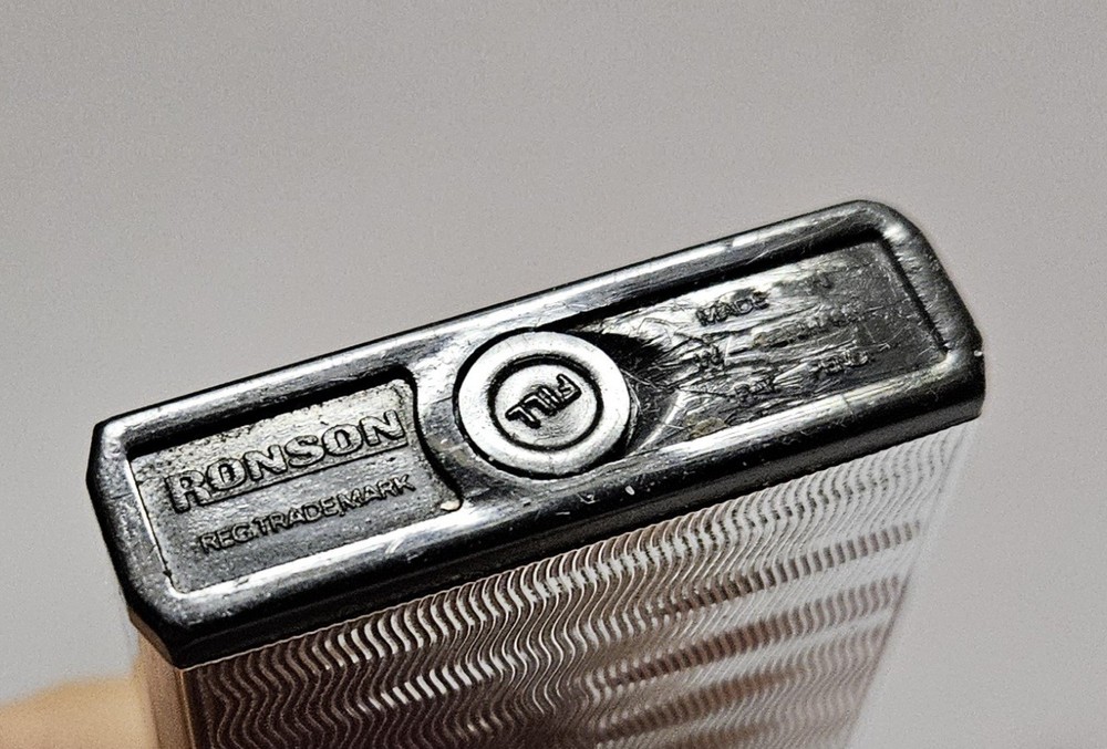 Vintage RONSON Varatronic PX Butane Cigarette Lighter