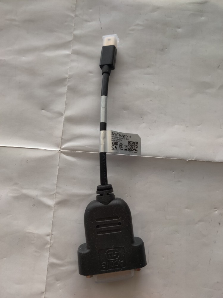 StarTech MDP2DVIS Mini DisplayPort to DVI Adapter