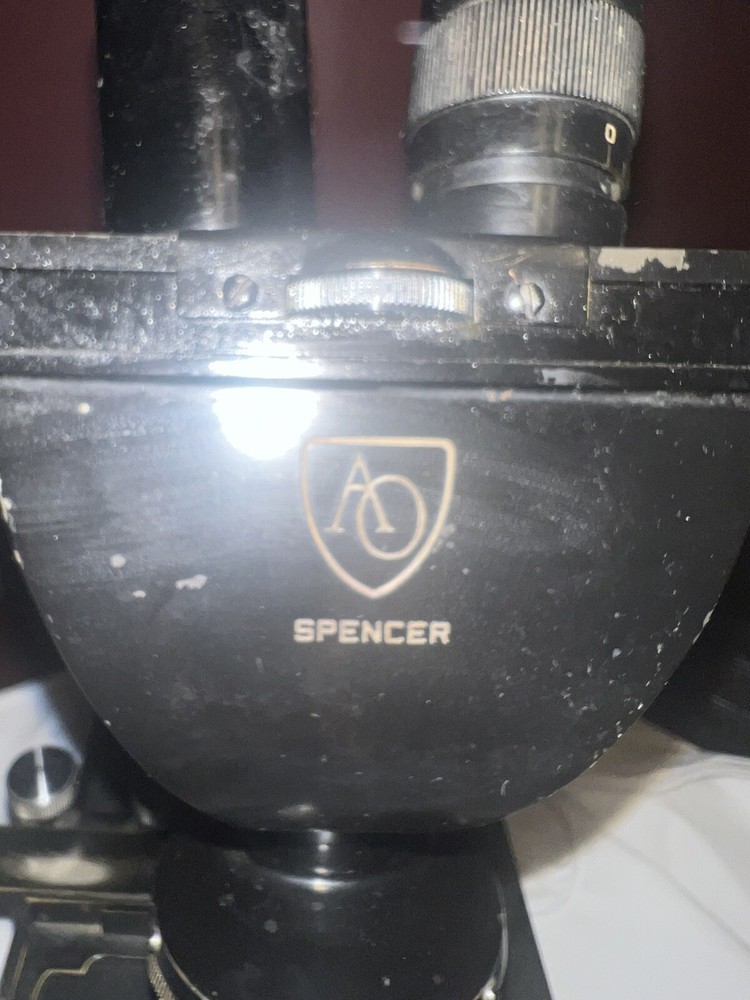 Antique AO Spencer Binocular Microscope w/ 3 Objectives Works #303401