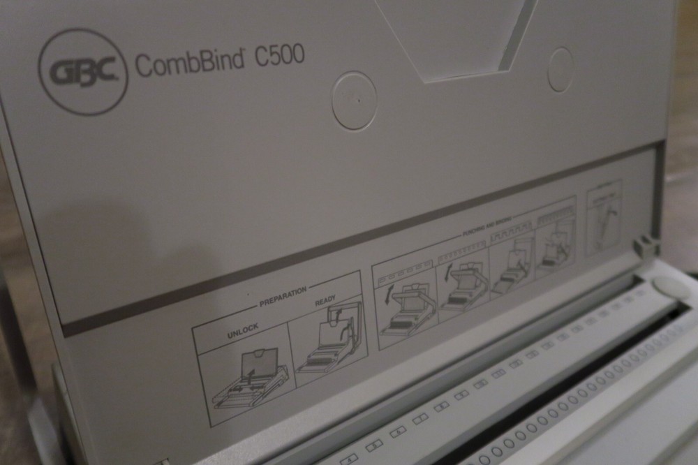 GBC CombBind C500 Binding System